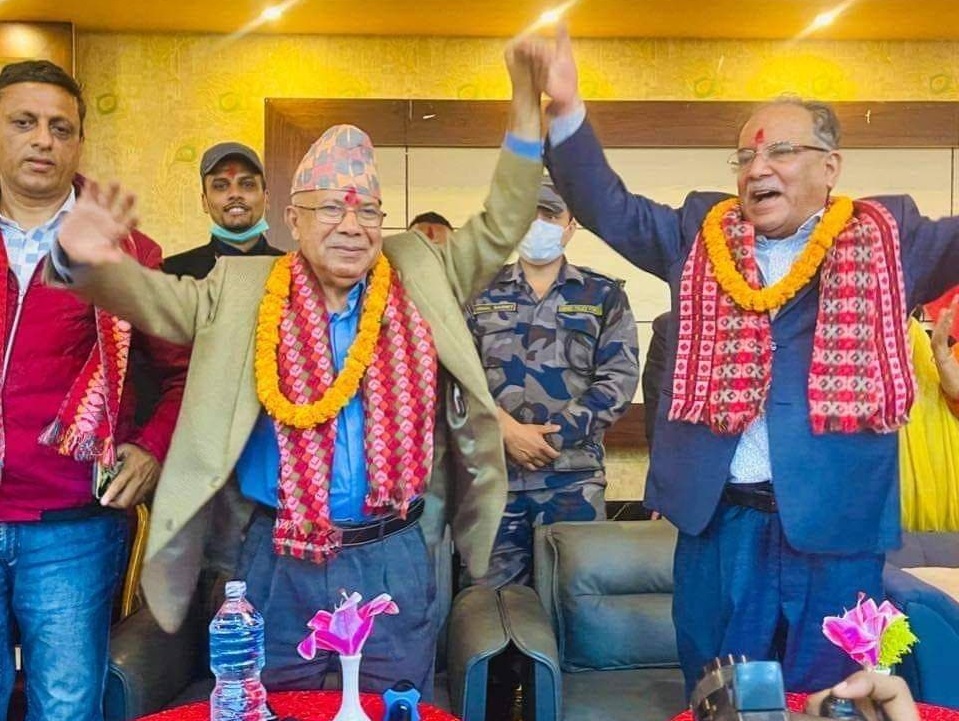 विरोध सभा विजय सभामा परिणत, फर्किए प्रचण्ड र नेपाल