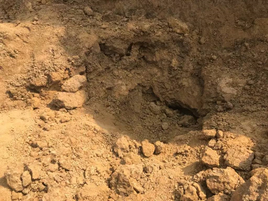 कैलालीमा माटोको ढिस्कोमा पुरिएर तीन जनाको मृत्यु, दुई घाइते