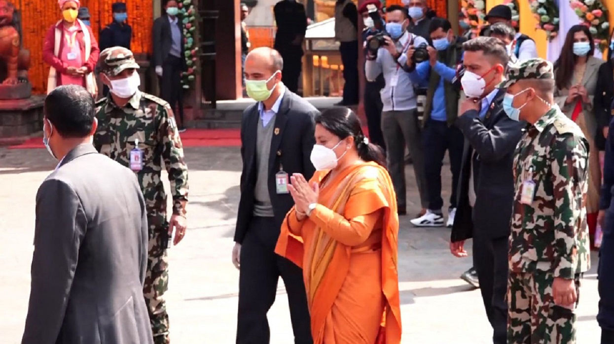 पशुपतिमा तत्काल सुनको जलहरी नराख्न सर्वोच्चको अन्तरिम आदेश
