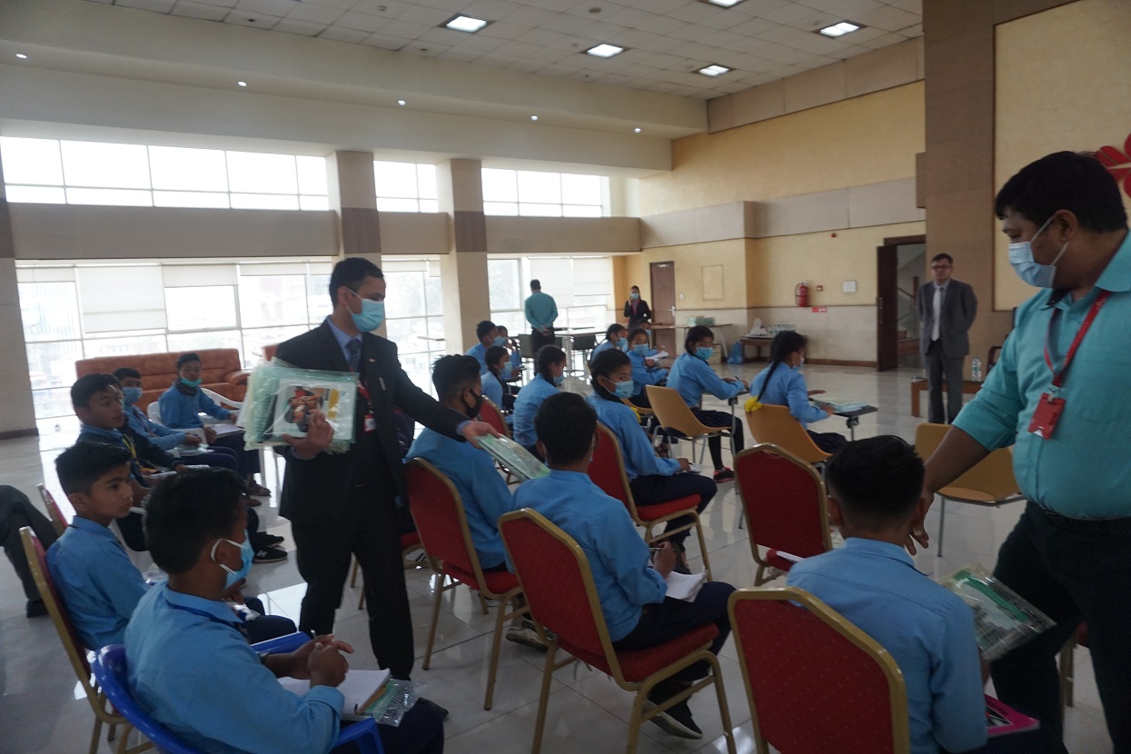 प्रभु बैंकद्वारा वित्तीय साक्षरता कार्यक्रमअन्तर्गत विद्यार्थीहरुलाई वित्तीय ज्ञान प्रदान