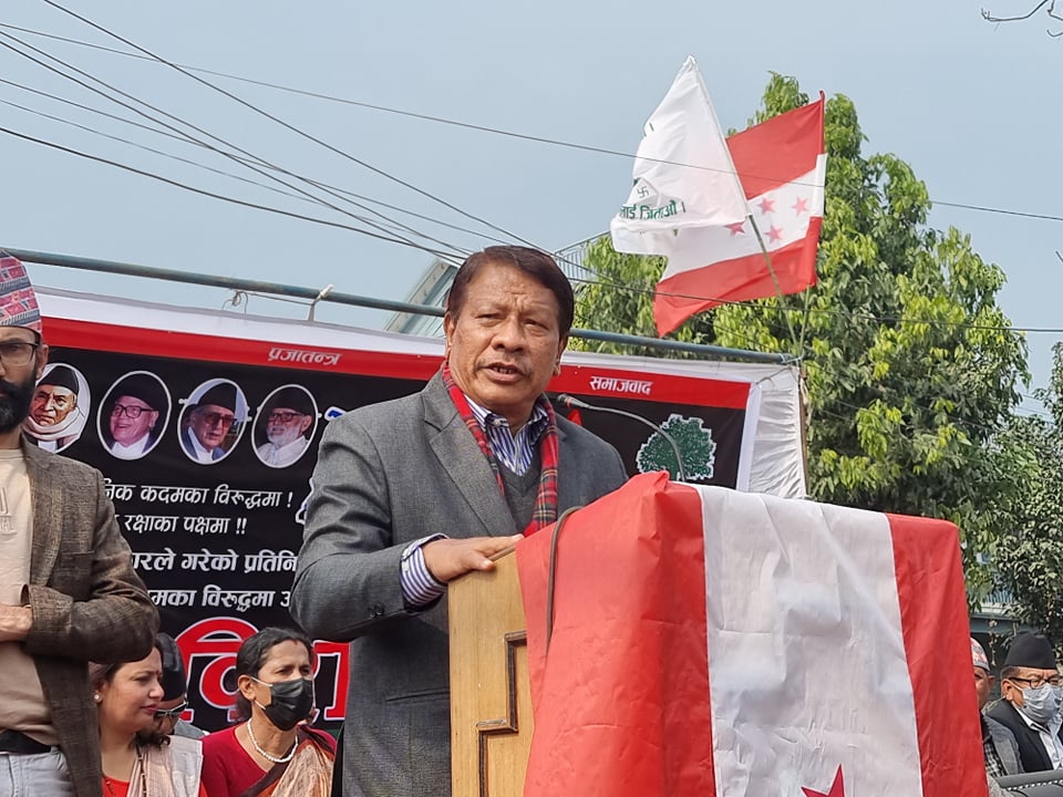 ‘आगामी महाधिवेशनबाट कांग्रेसको नेतृत्व फेर्नै पर्छ’