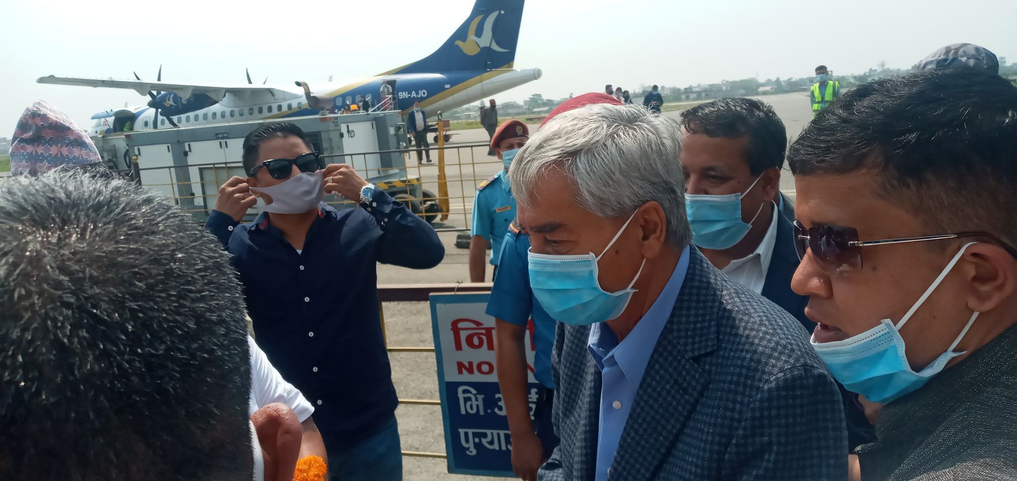 पार्टीको पूर्ववत् साखका लागि उम्मेदवारी दिन्छु : देउवा