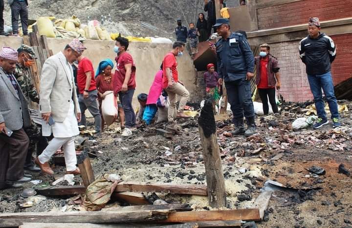 आगलागी पीडितलाई प्रदेश सरकारको राहत