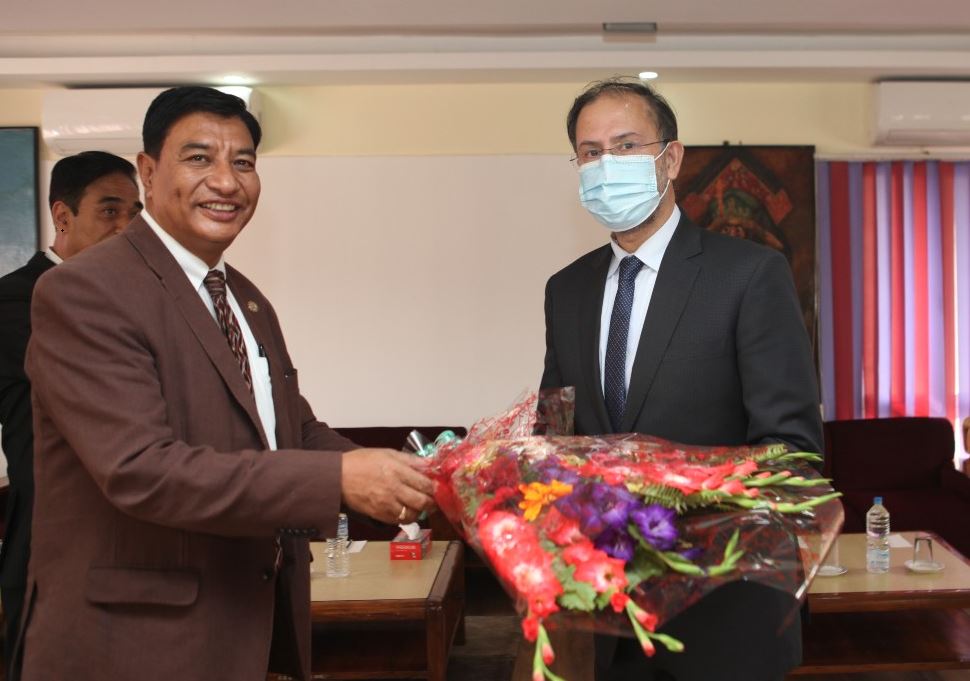 चेम्बर पदाधिकारी र पाकिस्तानी राजदूतबीच भेटवार्ता