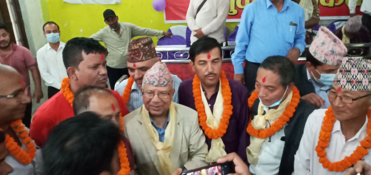 नेकपा एमालेको समानान्तर कमिटी गठन