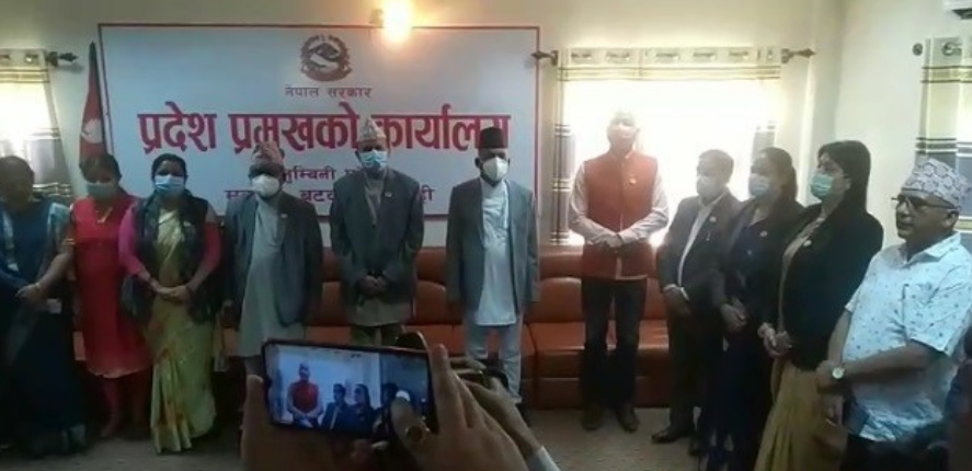 लुम्बिनी प्रदेश : नवनियुक्त ४ मन्त्रीद्वारा शपथ ग्रहण