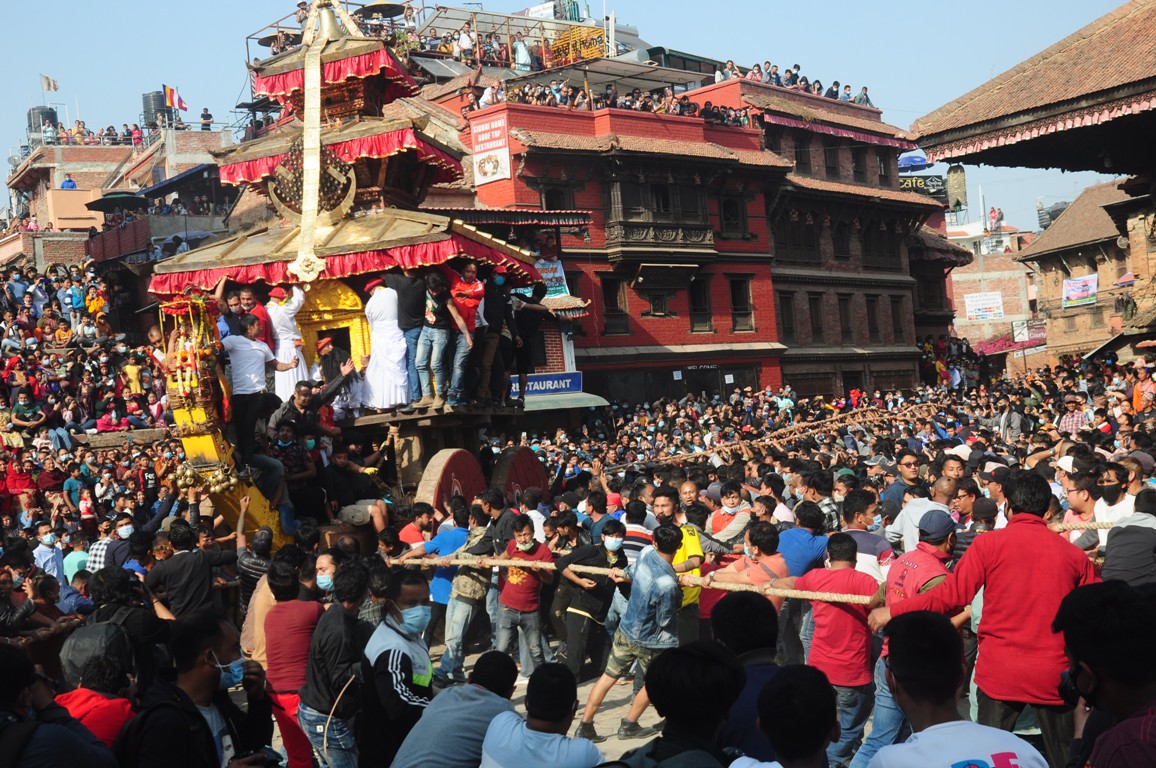 महालक्ष्मीमा लिंगो उठाएसँगै जात्रा शुरु : मध्यपुर थिमिमा चार दिन सार्वजनिक बिदा
