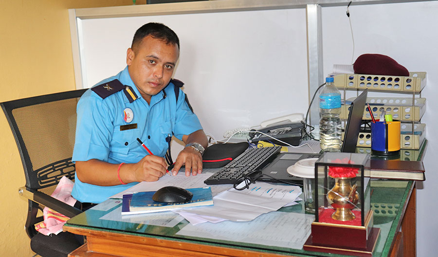 इन्स्पेक्टर थापा महिनाको सर्वोत्कृष्ट प्रहरी
