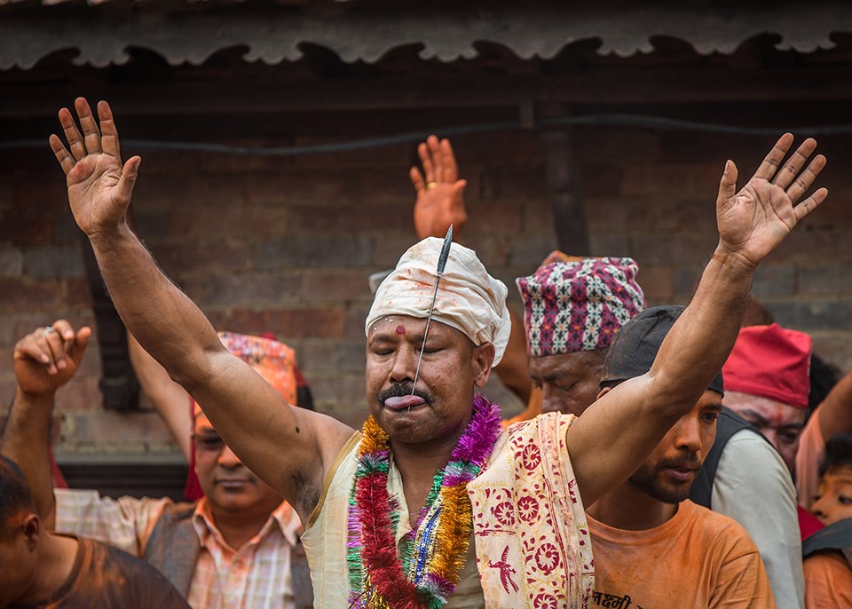 बोडेमा जात्रा नरोकिने, आठौँ पटक जिब्रो छेड्दै बुद्धकृष्ण