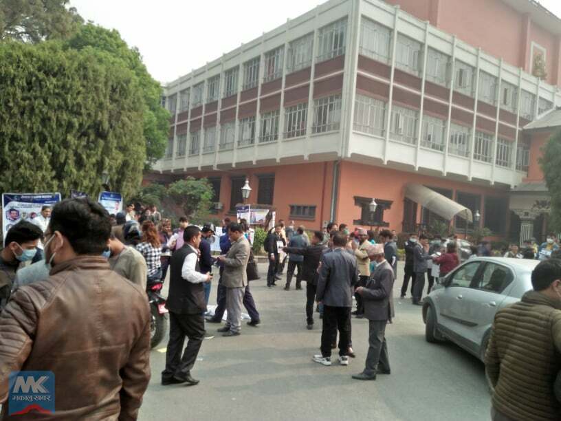 पत्रकार महासंघको निर्वाचन एक घण्टाका लागि स्थगित