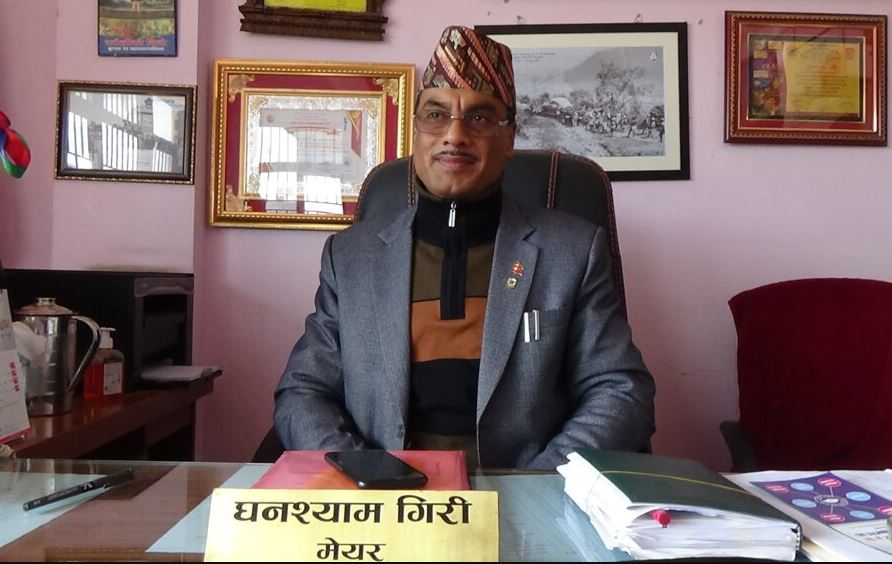 चन्द्रागिरिका नगर प्रमुख गिरीलाई कोभिड
