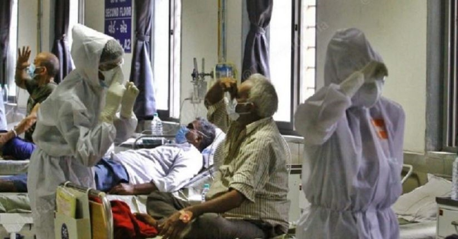 भारतमा एकैदिन थपिए सवा ३ लाख संक्रमित, ४९१ जनाको मृत्यु