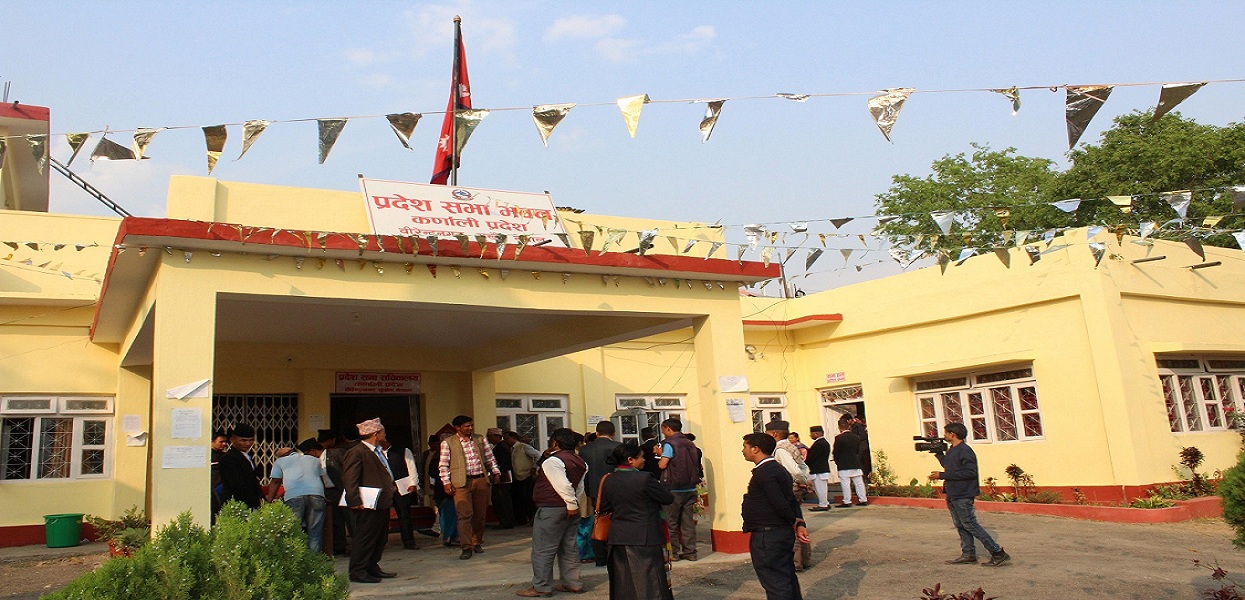 कांग्रेसले चित्त दुखाएपछि मन्त्रीको शपथ रोकियो