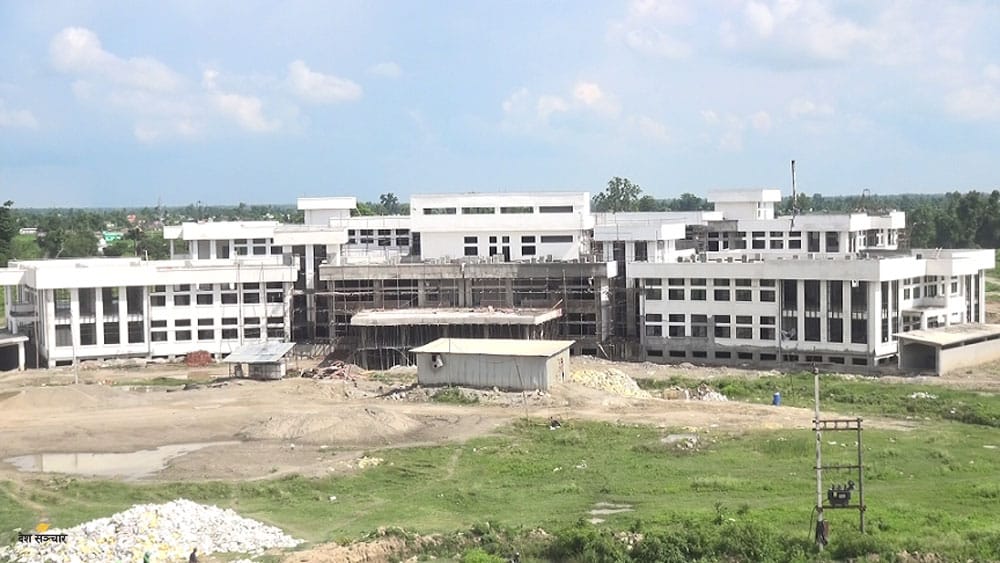 गेटा कलेजलाई आइसोलेसन बनाउन उद्योगमन्त्री भट्टको निर्देशन