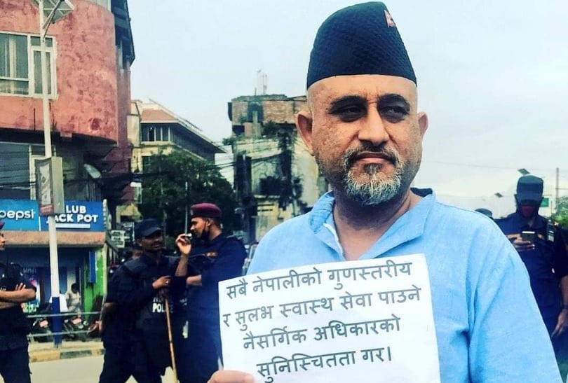 उज्वलकाे उपचारमा  दुर्गा प्रसाईंको सहयोग नलिइने