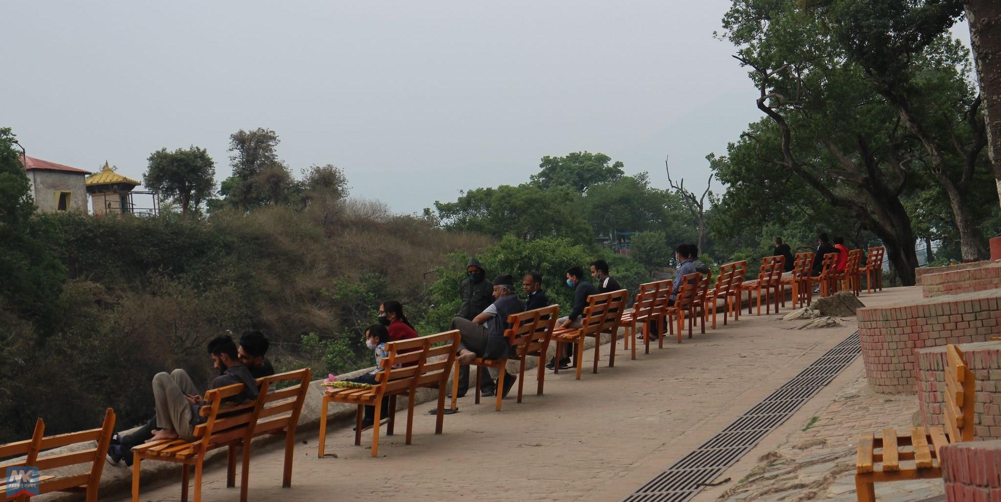 निषेधाज्ञामा पशुपति क्षेत्र: दर्शन बन्द, घुमफिर चालु
