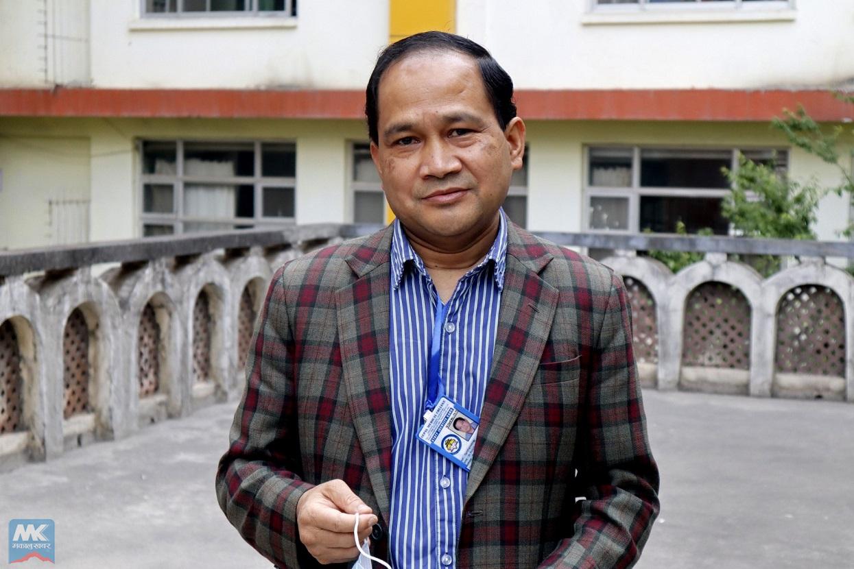 अक्सिजन अभावका कारण नेपाल मेडिकल कलेजका सम्पूर्ण सेवा बन्द