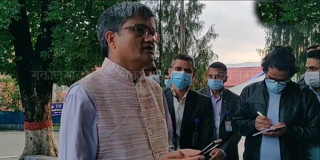 एमालेको अर्को बैठक सर्वोच्चको फैसलाको भोलिपल्ट बस्ने
