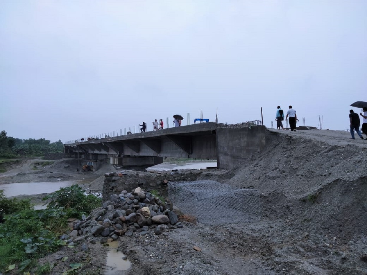 लोहन्द्रा पुलको विकल्प : मोतिपुरमा बन्यो अर्को पुल