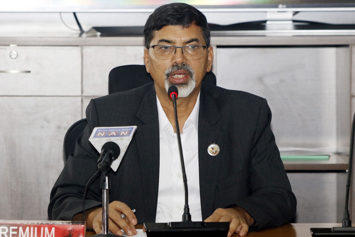 आर्थिक श्वेतपत्र ल्याउने र बजेट अध्यादेश संसदमा लाने तयारीमा अर्थमन्त्री शर्मा