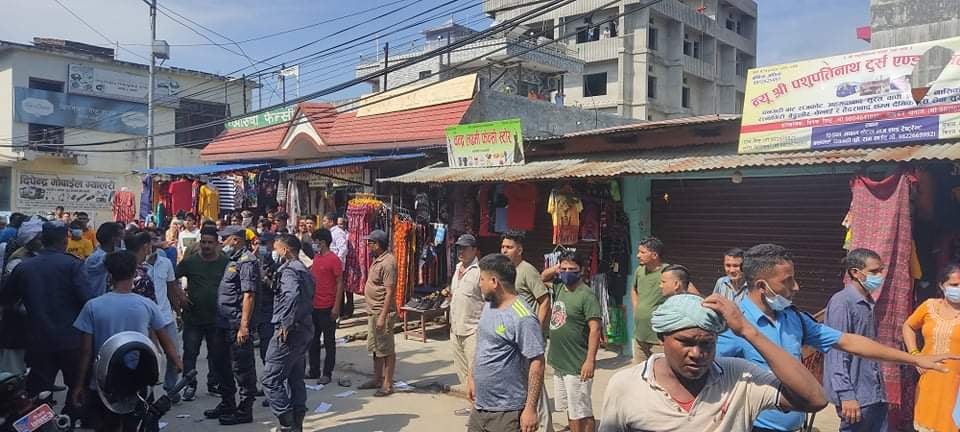 भारत हिँडेका यात्रुको बाटोमै मृत्यु, हत्याको आरोप