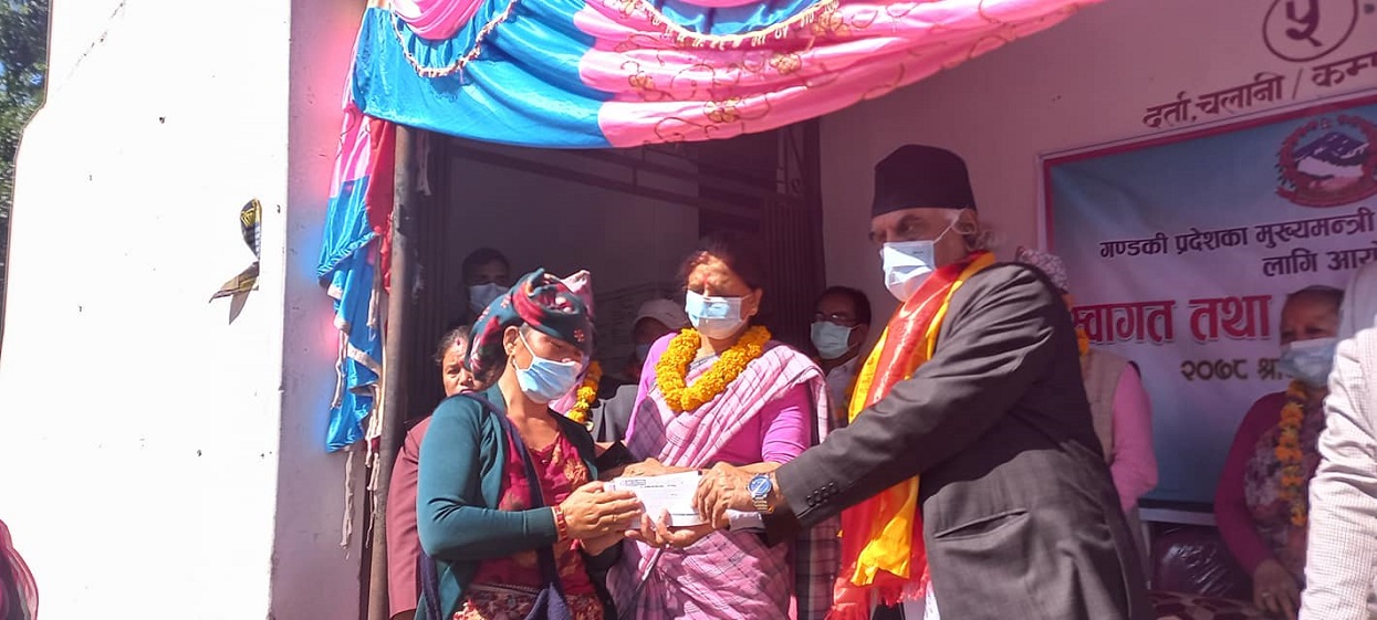 तनहुँका पहिरो पीडितलाई प्रदेशको ५० हजार