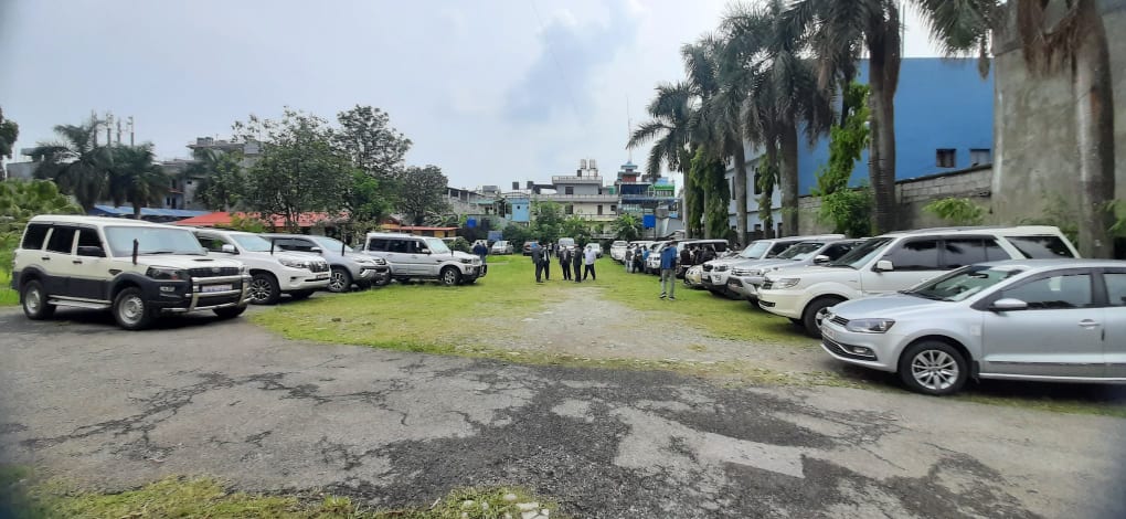 मुख्यमन्त्रीको गाडी खरिद नियम विपरित, एकैवर्ष ३० करोडका नयाँ गाडी