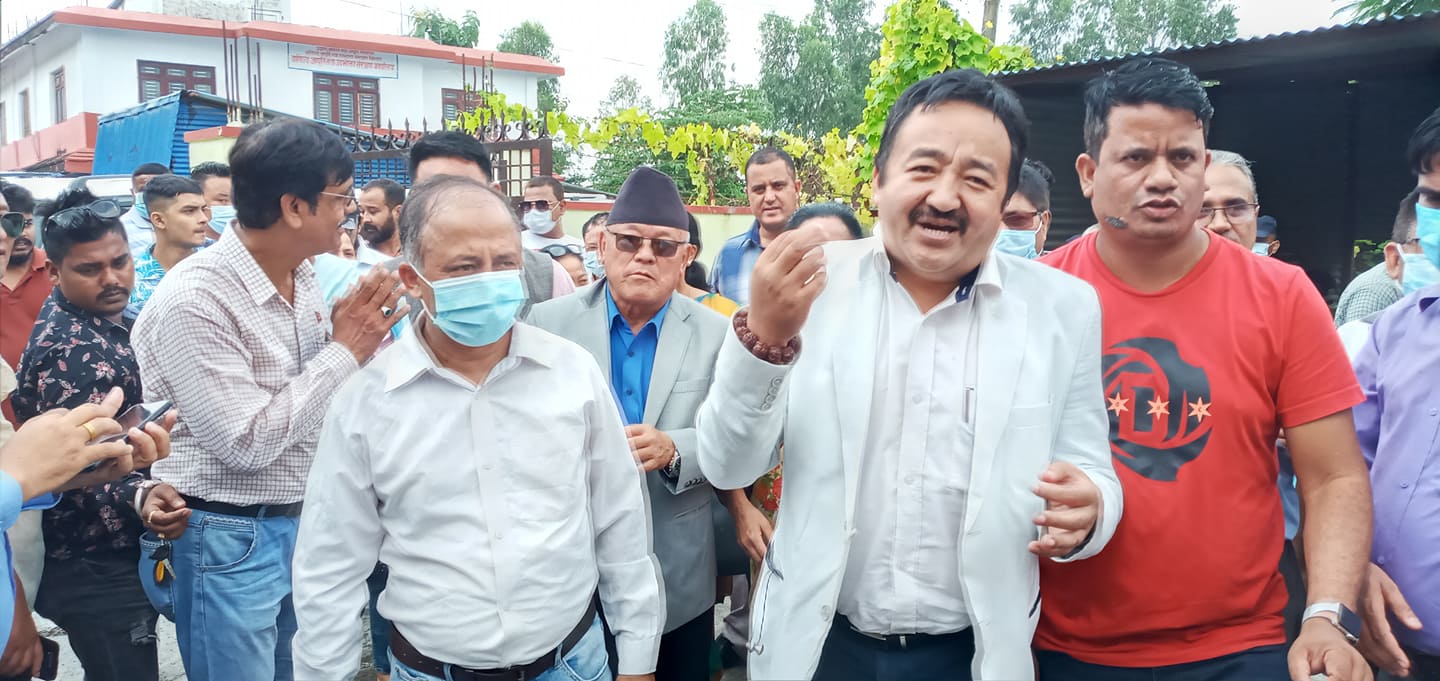 प्रदेश नं. १ : ८ सांसद सनाखतका लागि निर्वाचन कार्यालयमा