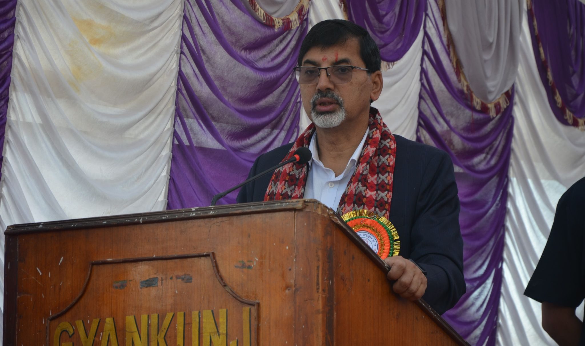 विकासमा युवा जनशक्तिको प्रयोग गर्न अर्थमन्त्रीको जोड