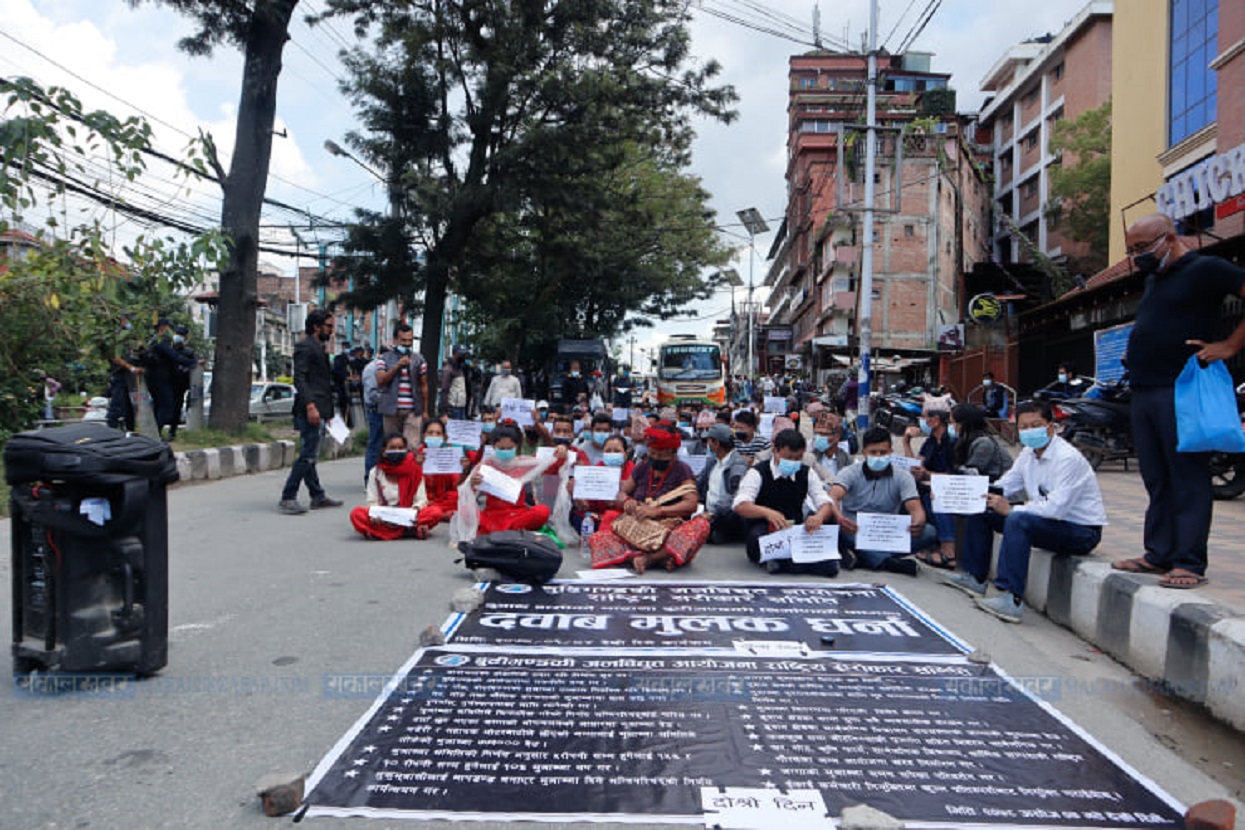 बुढिगण्डकी आयोजना निर्माण तत्काल सुरु गर्न माग गर्दै आन्दोलन (तस्बिरहरू)