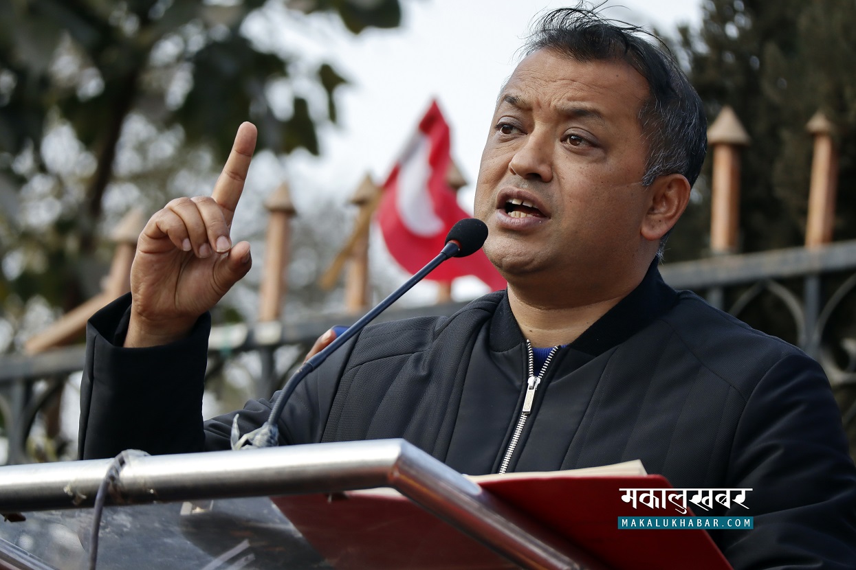 फाेहर उठ्न थालेपछि गगन थापाले भने, बालेनकाे काम प्रशंसनीय छ