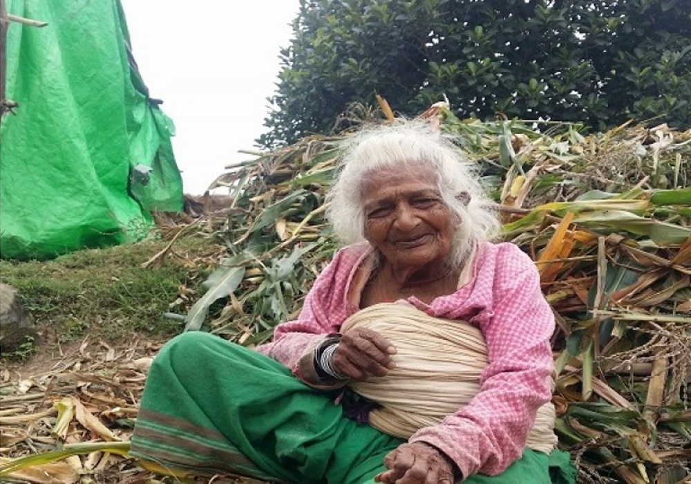 ‘गिनिज बुक’ मा नाम लेखाउँदै ११९ वर्षीया बाटुली लामिछाने