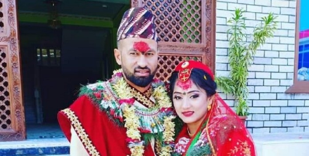 क्रिकेटर विनोद भण्डारीले गरे विवाह