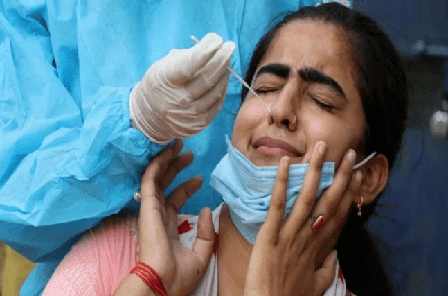प्रयोगशालाका कर्मचारीमा कोभिड देखिएपछि पिसीआर परीक्षण बन्द