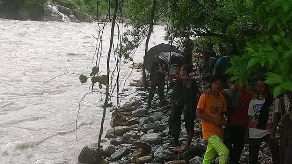 न तुइन रह्यो न पुल बन्यो, दशैंको मुखमा खाद्यान्न अभाव