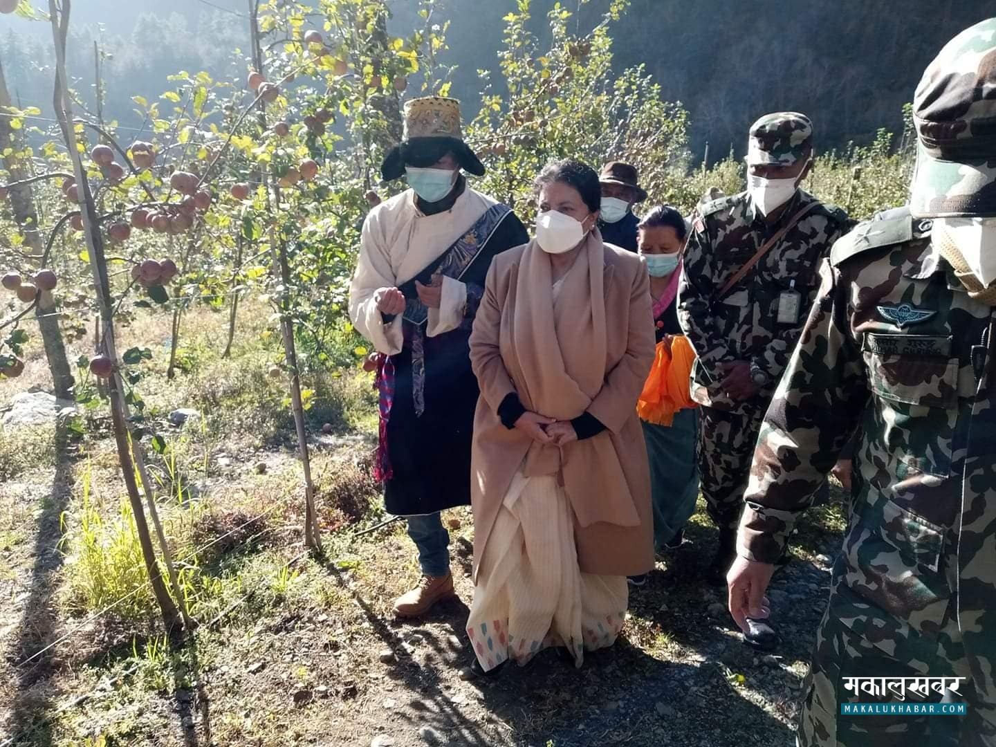 मनाङको स्याउबारीमा राष्ट्रपति भण्डारी