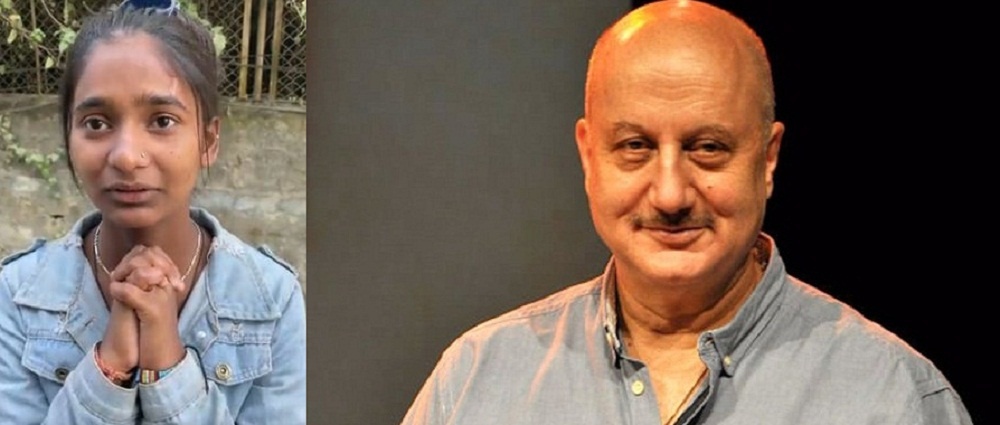 अनुपम खेरले पशुपतिमा भेटिएकी बालिकालाई पढाउने
