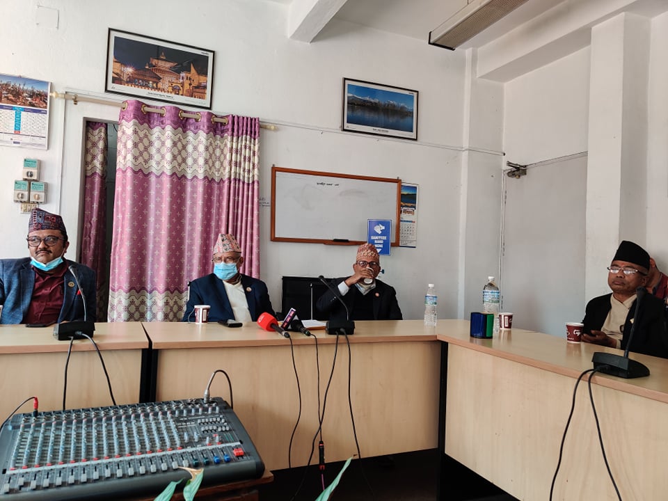 प्रधान न्यायाधीशमाथि महाभियोगको माग गर्दै बारले नेकपा (एस)लाई बुझायो अवधारणापत्र