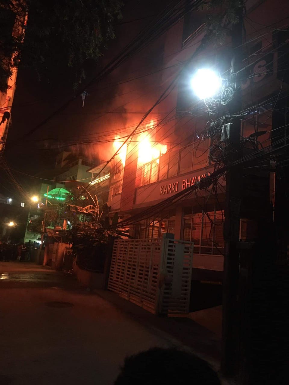 अनामनगरको कार्की भवनमा आगलागी