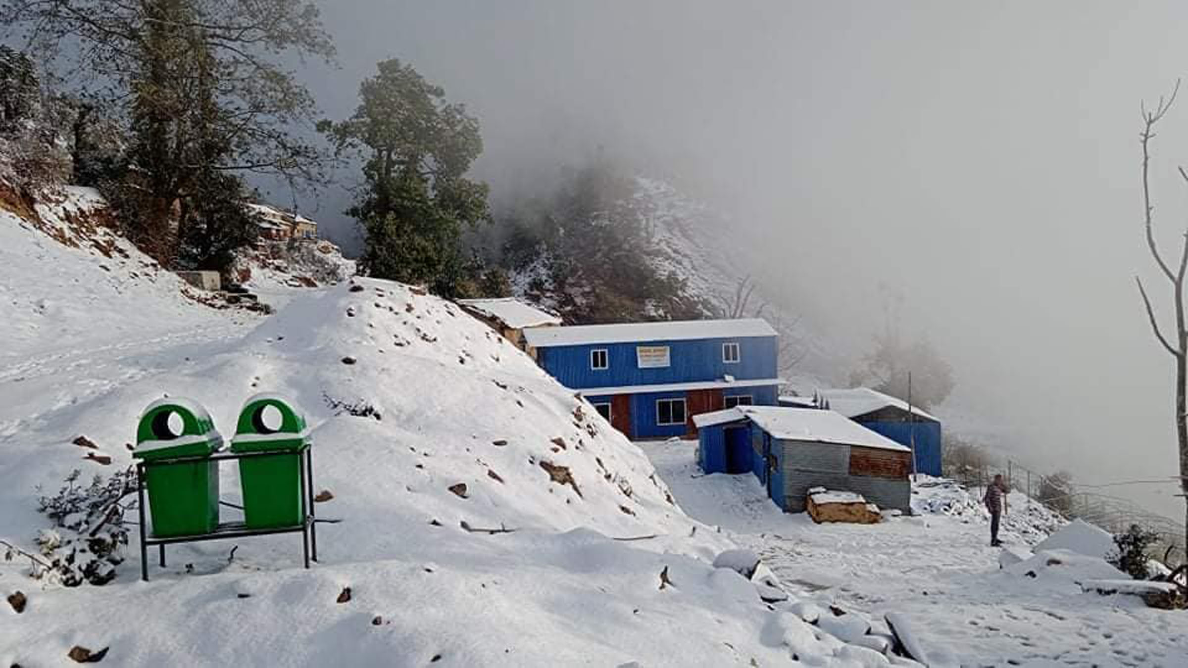 लोमान्थाङमा हिमपात, तल्लो मुस्ताङमा वर्षा