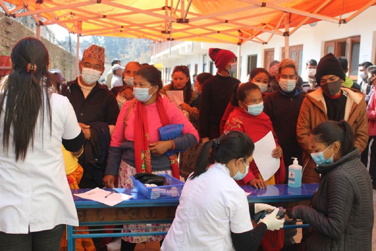 काठमाडौँमा केएमसीले गर्‍यो निःशुल्क स्वास्थ्य शिविर