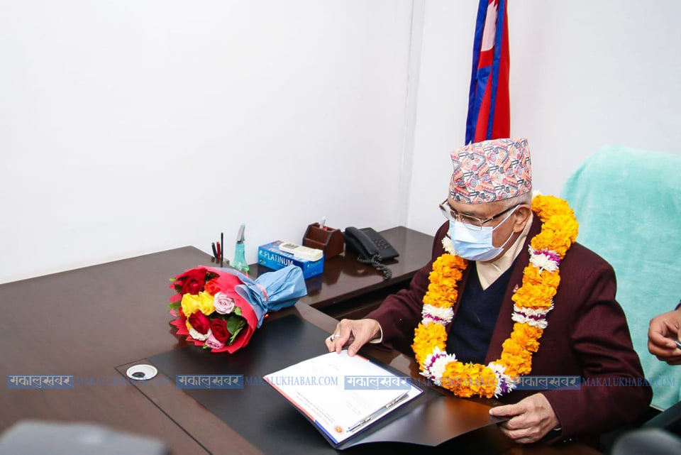 ‘एमालेबाट निकालिएकाहरूलाई संसद्मा स्वीकारिँदैन’