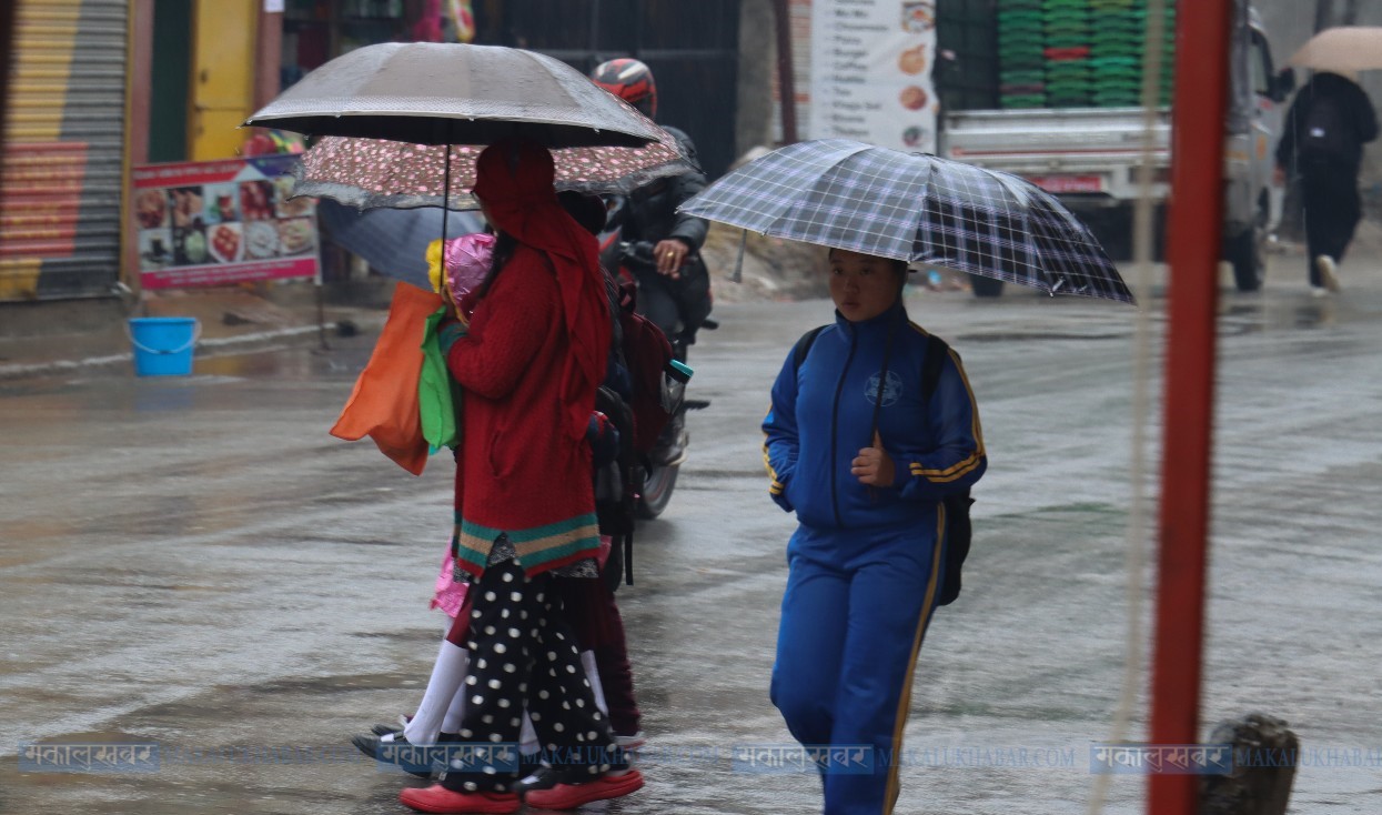 हिउँदे वर्षाले जनजीवन प्रभावित (तस्बिरहरू)