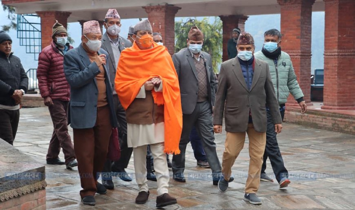 श्राद्धका लागि उत्तर गया पुगे पूर्वराजा (तस्बिरहरू)