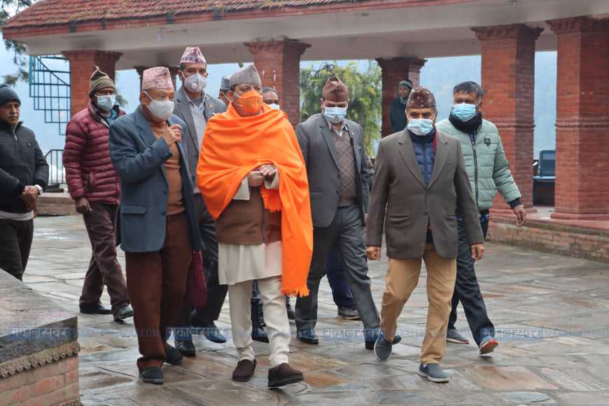 श्राद्धका लागि उत्तर गया पुगे पूर्वराजा (तस्बिरहरू)