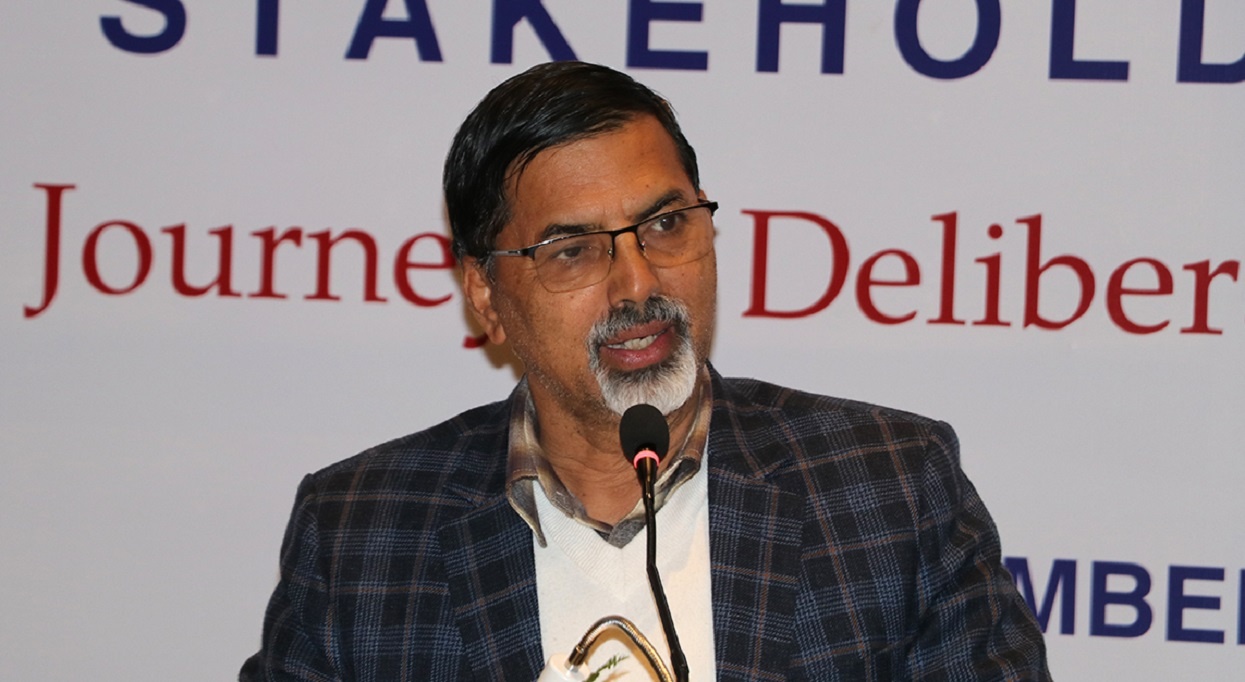 सरकारको धारणा स्पष्ट नहुँदा नेपालको विकास भएन : अर्थमन्त्री शर्मा