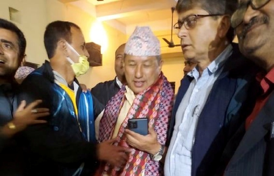 कांग्रेस मोरङको सभापतिमा शेखर पक्षका लिम्बु विजयी