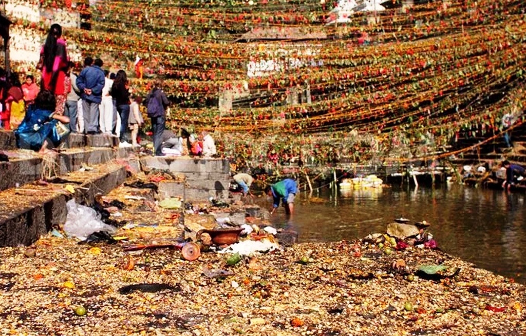 श्रद्धा ‘शतबीज’मा सद्गुणको खोजी