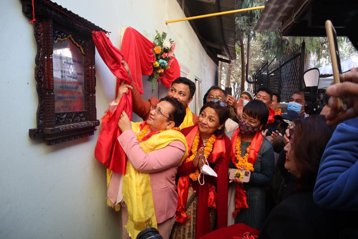 छत्रपाटी निःशुल्क चिकित्सालयमा अक्सिजन प्लान्ट जडान