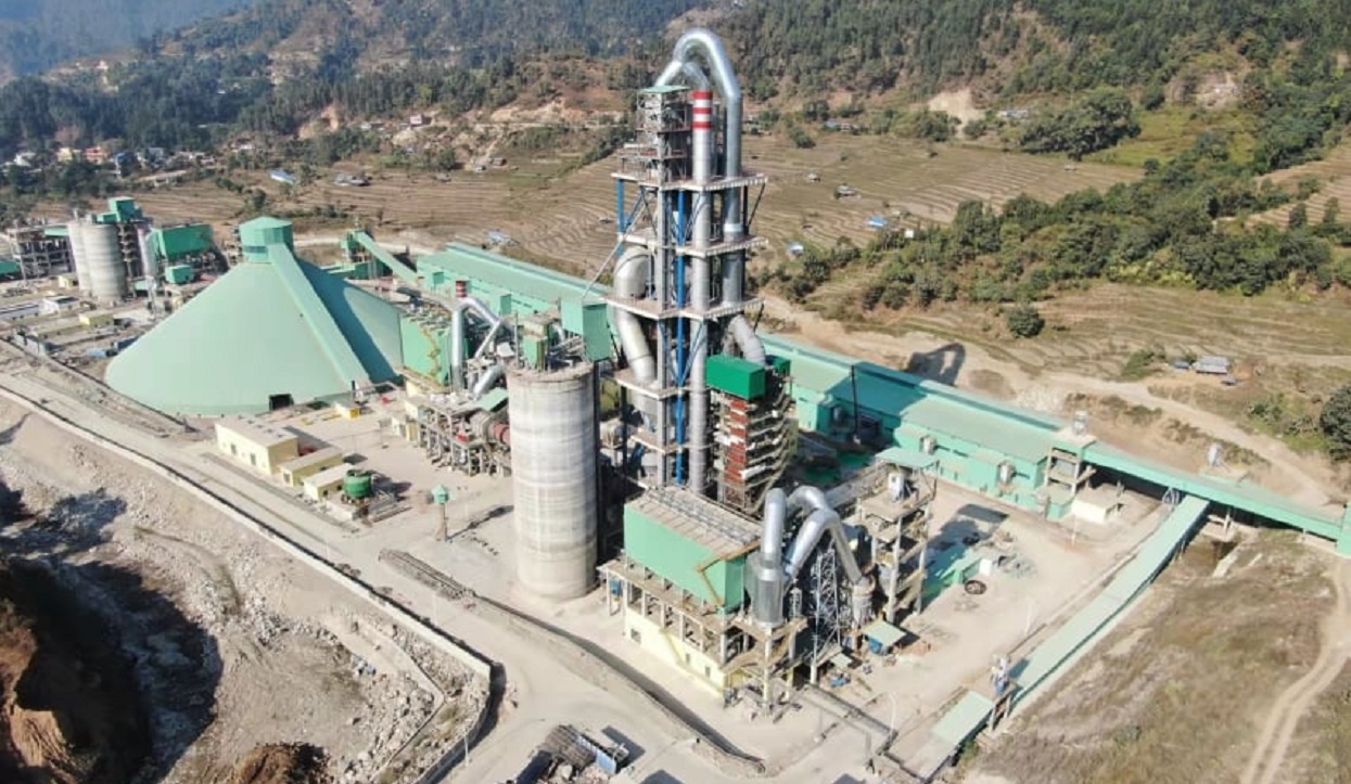 शनिबारदेखि परीक्षण उत्पादन थाल्दै हुवासिन सिमेन्ट